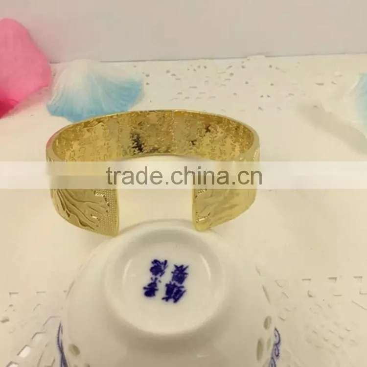 Manufacturer of electroplating silver bracelet pendant bracelet electroplating processing green jewelry plating surface treatmen