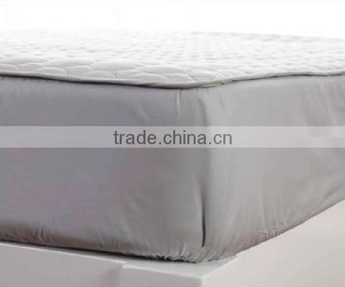 Factory Price Sleep Well Cool Gel Waterproof Mattress Pad