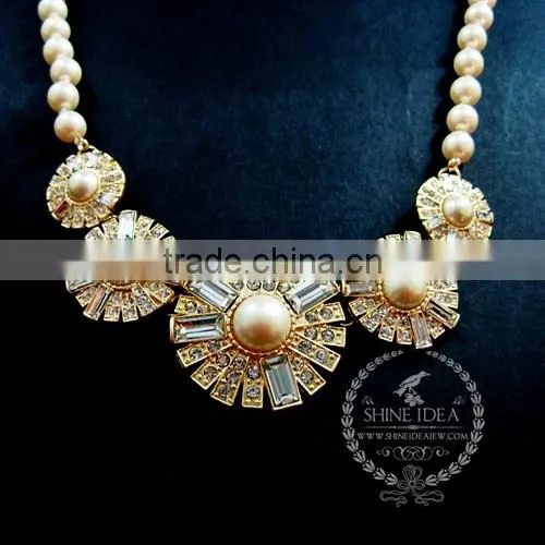 vintage antiqued gold white pearls cabochon chunky chic fashion choker statement women necklace 6320032