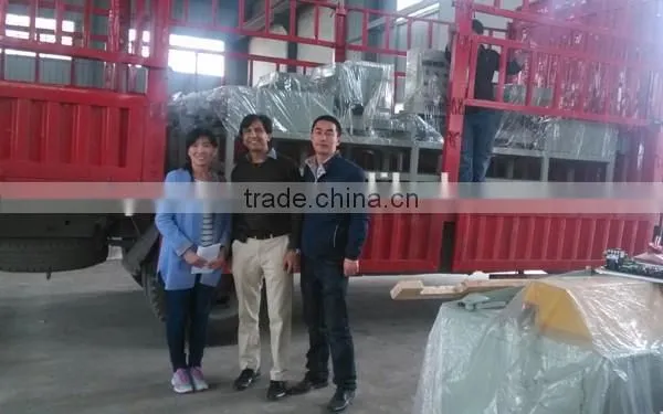 Best selling good quality wood sawdust block making machine/wood pallet block extruding machine/wood block machine