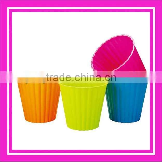 round fancy waste bin