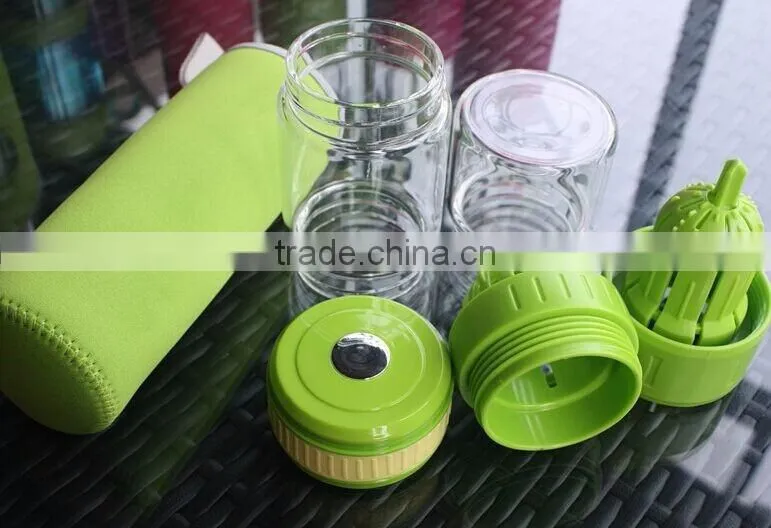 Multfunction infuser water bottle/fruit infusion bottle