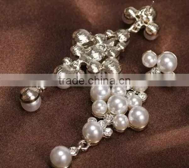 NEW fashion diamond alloy Imitation pearl sut earring