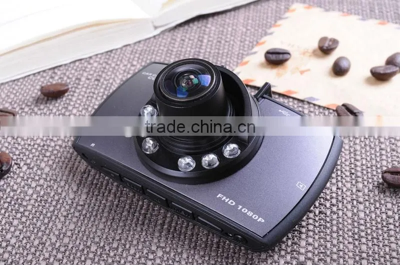 2.7"LCD display 170 Degree Wide Angle Digital wide angle car camera