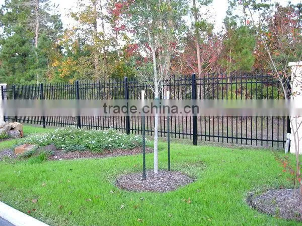 2012 Top-selling modern handmade iron fence for garden