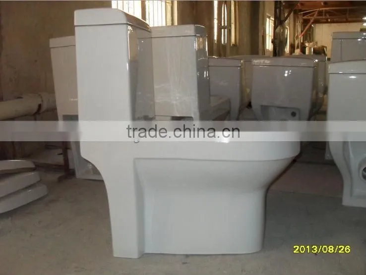 Bathroom Ceramics One piece washdown nightstool DA061