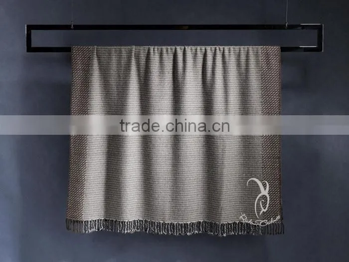 Woolen Plain Wholesale Woven Throw Blanket