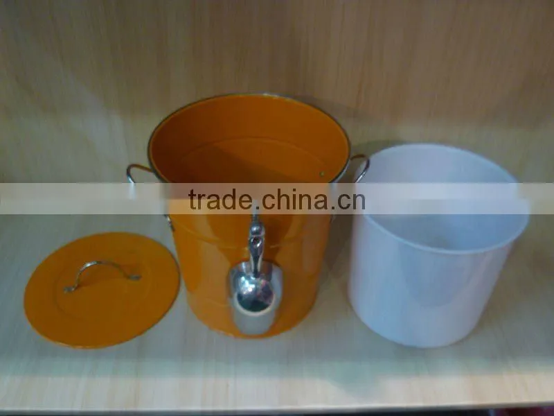 Galvanized Metal Ice Bucket with Lid and Scoop