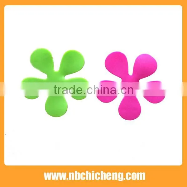 Flower shaped Plastic bathroom Floor Mat