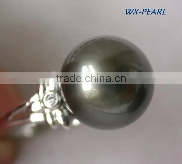 gemstone ring custom glass pearl ring Tahitian Pearl Ring