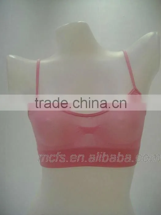 Hot & sexy seamless girl wear bra