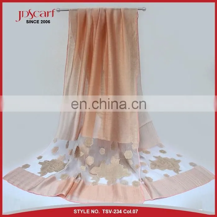 Latest design great quality silk and wool feeling muslim lace scarf fashionable scarf