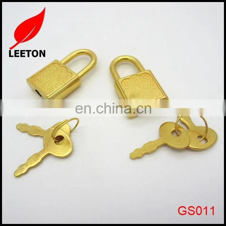 Gold jewelry box padlock