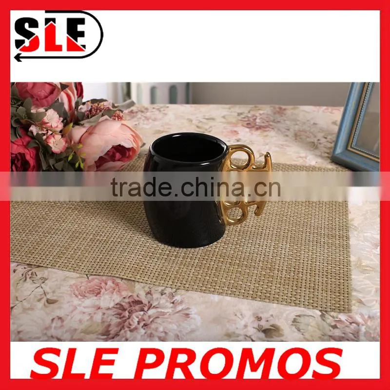 Hot Sale New Product Design Wholesale Ceramic Fist Cup,Brass Knuckle Duster Handle Coffee Milk Mug Cup Cool Gift Promotional AD
