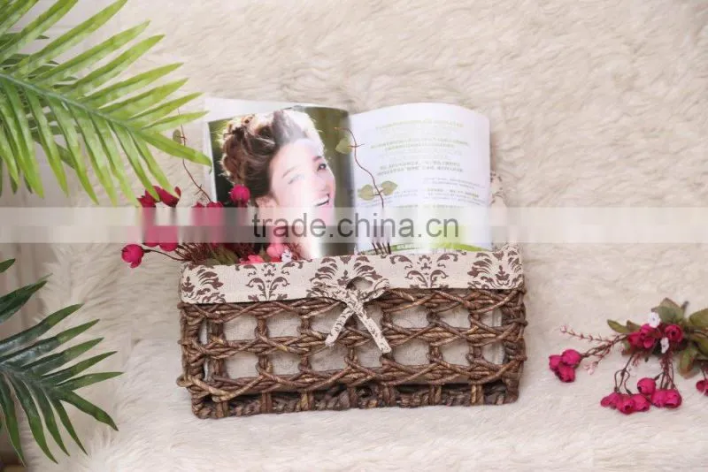 set of 3 maize husk weaved storage baskets -brown