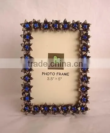 jewel in flower decorated metal zinc alloy photo frame for home decoration