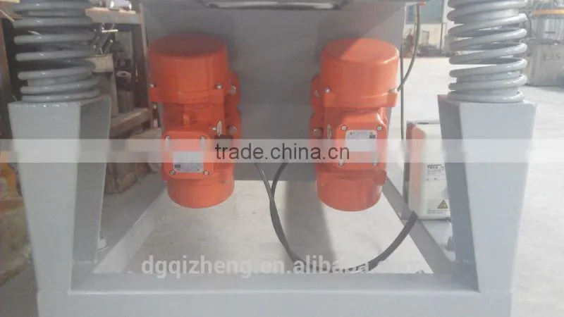 3M Stainless Steel Linear Vibrating Screen Machine for Plastic Industry or Chemical Industry or Food Industry