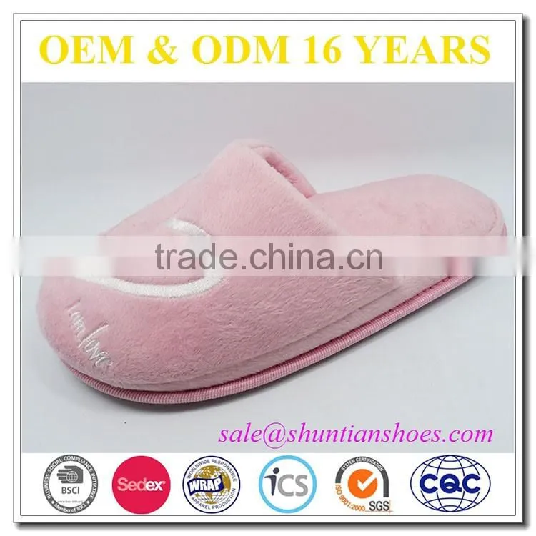 custom logo cheap wholesale women's slippers