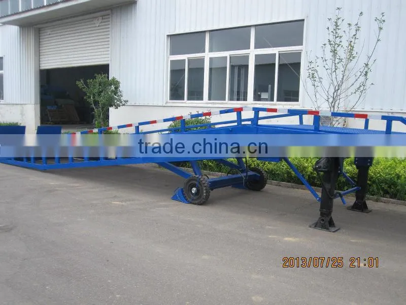 10T mobile hydraulic container loading ramp