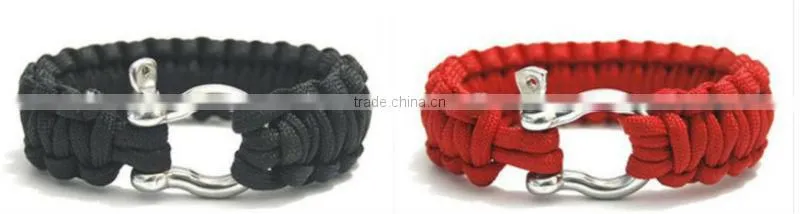 The Prerequisite Product For Outdoor Camping Survival Paracord Bracelet