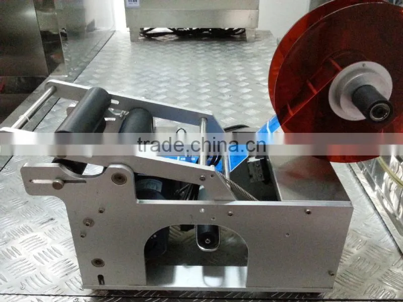 Round Bottle Labeling Machine High Speed
