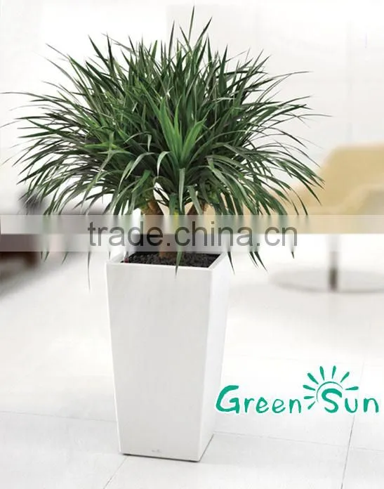 plastic garden planters