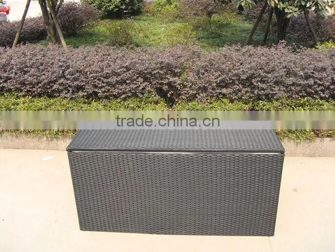 Outdoor garden storage box