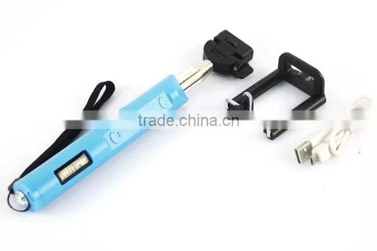 Portable monopod selfie stick for mobile phone camera