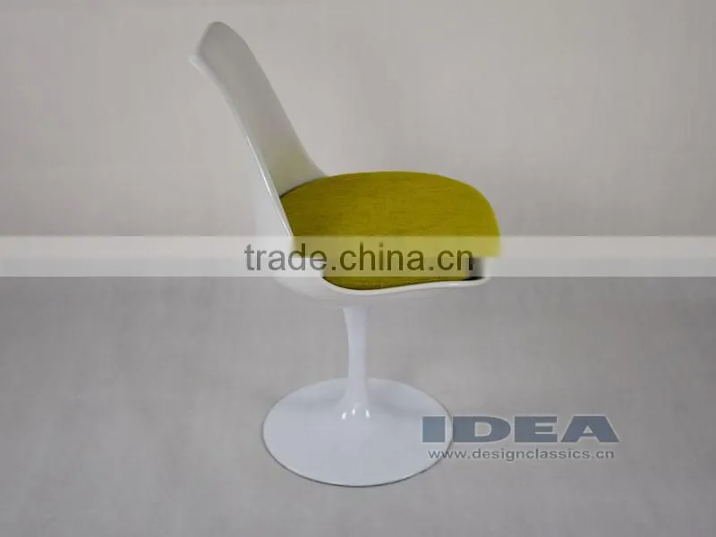 Replica Eero Saarinen Tulip Chair