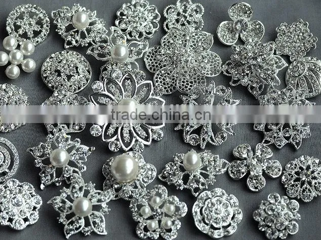 Rhinestone Button Brooch Embellishment Pearl Crystal Wedding Brooch Bouquet Cake Hair Comb Clip Large Assorted Decoration