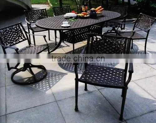 Round Metal Outdoor Table 13028