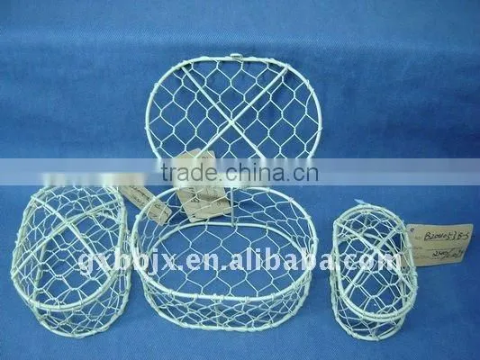 Egg shaped creamywhite wire gift box set of three
