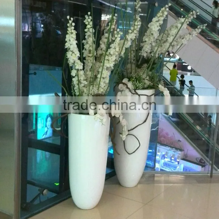 Fiberglass flowerpot planter