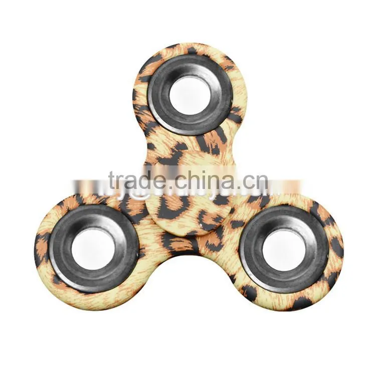 Top fashion relieves stress fidget toy magic hand spinner fidget ball W01A263