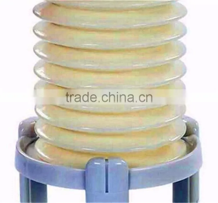 Scientific principle Instantly peel whole egg shell by pressing egg peeler