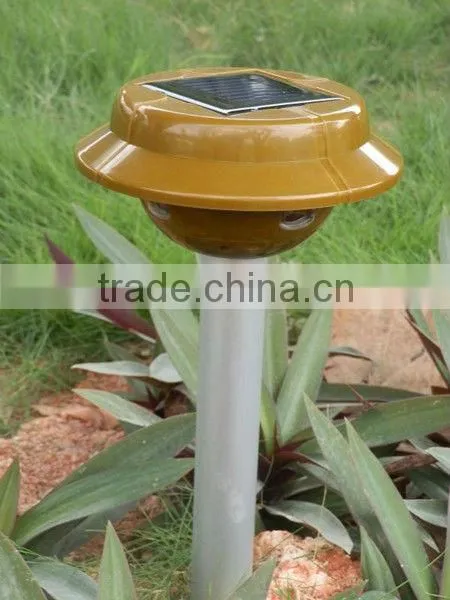 GH-318 Paten solar snake repeller with vibration pulse