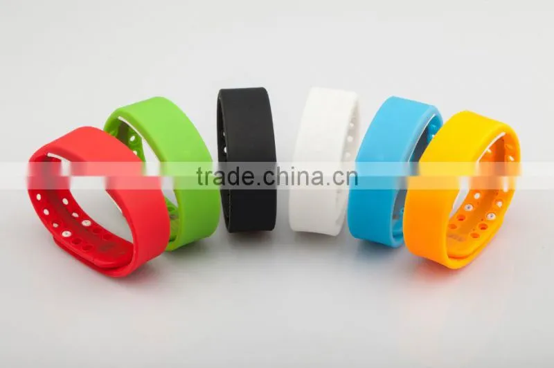 Wristband smart watch with pedometer for good for healthy