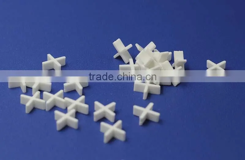white cross spacer