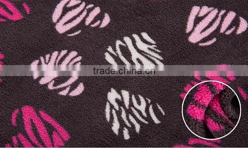 Heart pattern 100% polyester coral fleece blanket