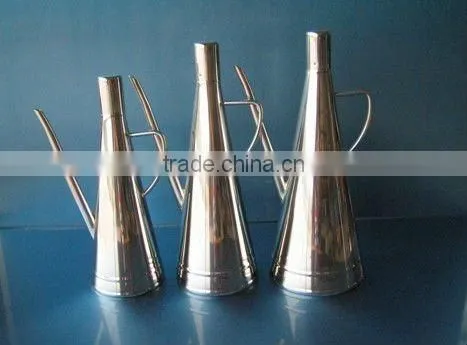 Long nozzle stainless steel oil can
