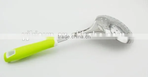 cooking gadget stainless steel strainer with soft plastic handle