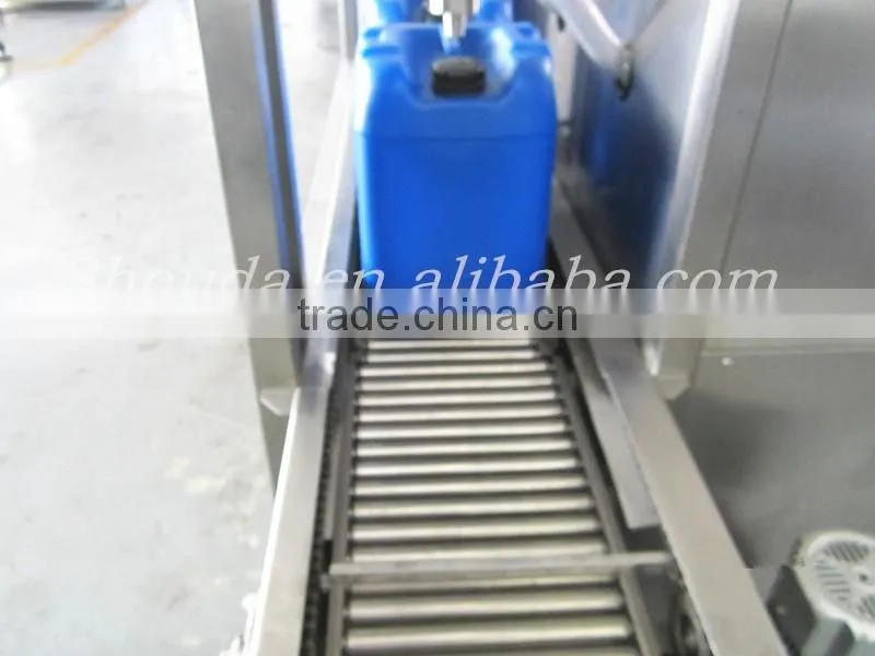 China Manufactureer Full automatic weighing filling capping machine