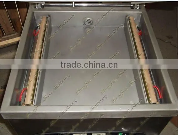 Food and vegetable vacuum packaging machine