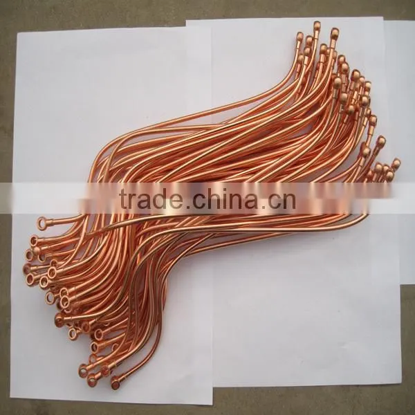 Agriculture tractor engine oil delivery pipe