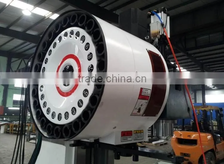 VMC1060 CNC Vertical Milling Machine/CNC Metal Machining Center for Mold Making 1000/600/600mm - X/Y/Z axes travel