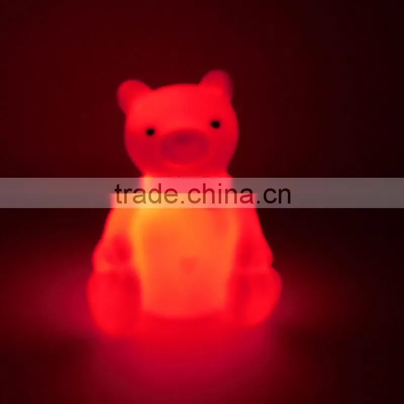 Plastic Honey Bear Plastic Electronic Toys Pvc Vinyl Wild Animal Toy Led Light Bear Toys