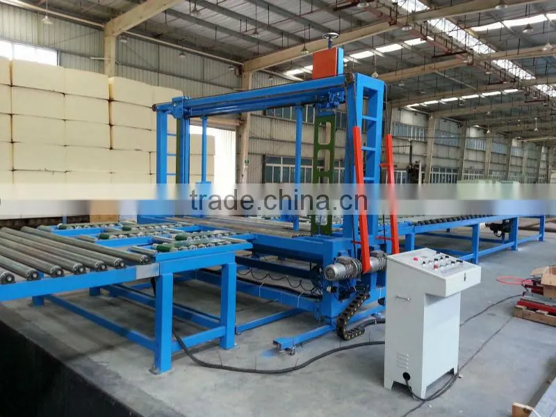 Horizontal automatic continuous foam making machine