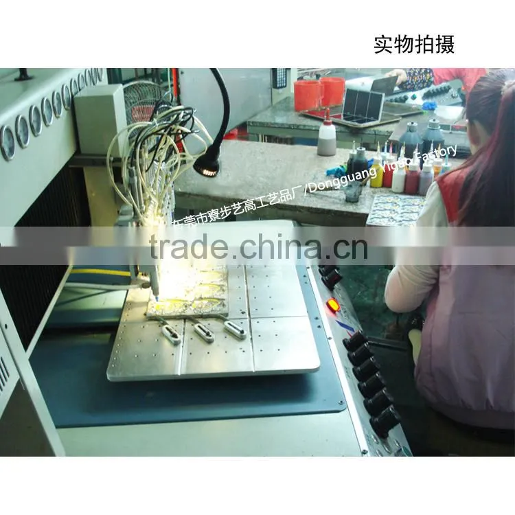 China factory custom 3D company logo PVC rubber patches/silicone patch