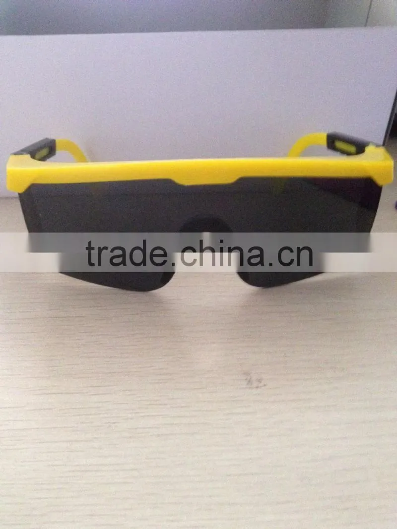 The best quality cheap price Safety goggles / gogle