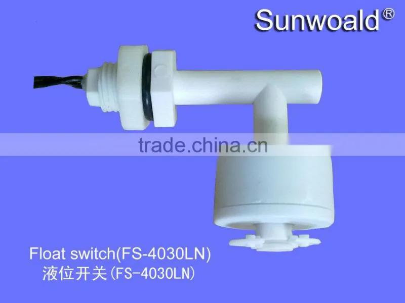 Side mounted water tank level float switch